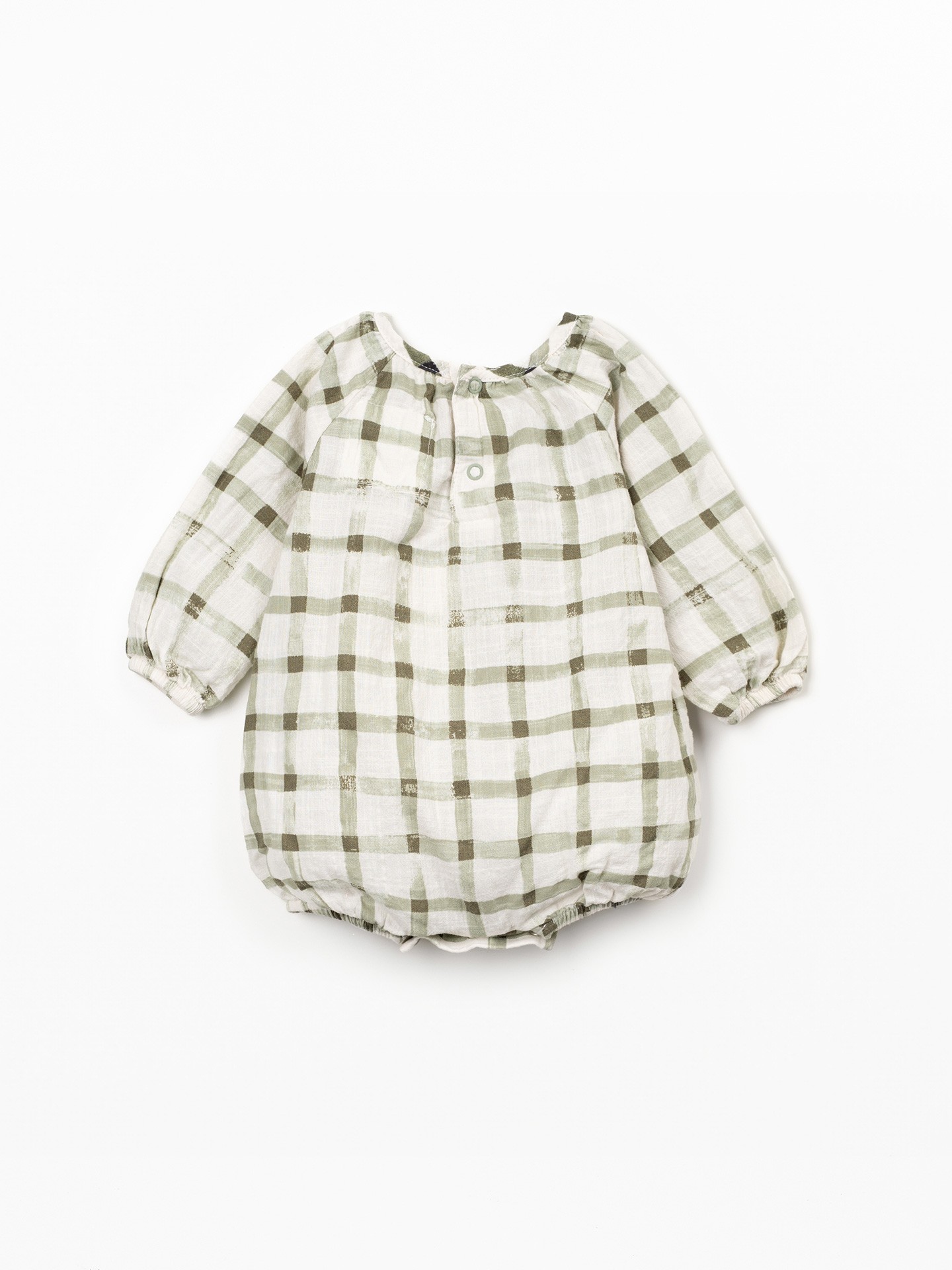 Macacão com estampado xadrez