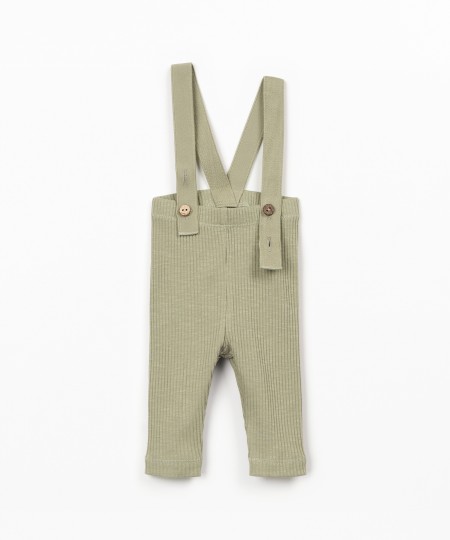 Leggings with adjustable straps