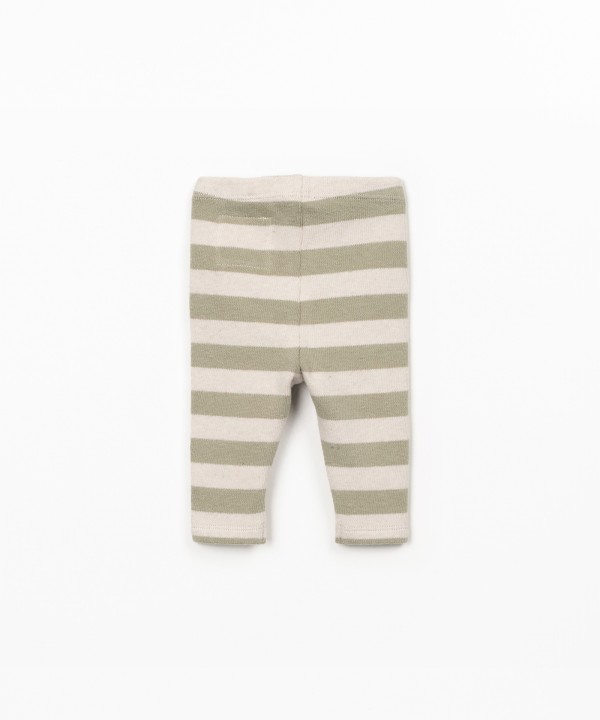 Leggings com padr�o de riscas