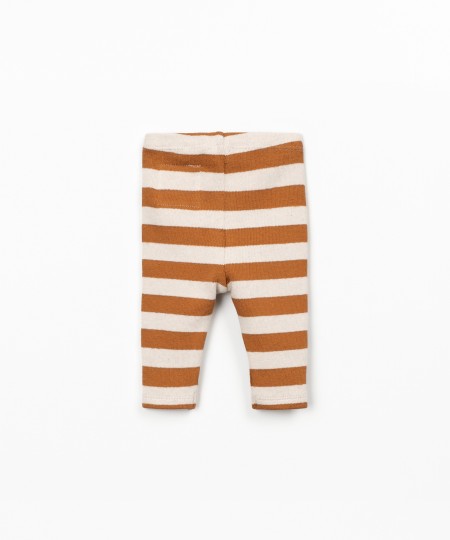 Leggings com padrão de riscas