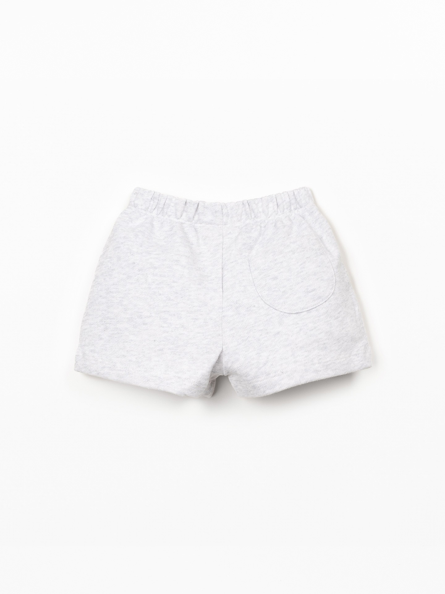 Shorts with elastic waistband