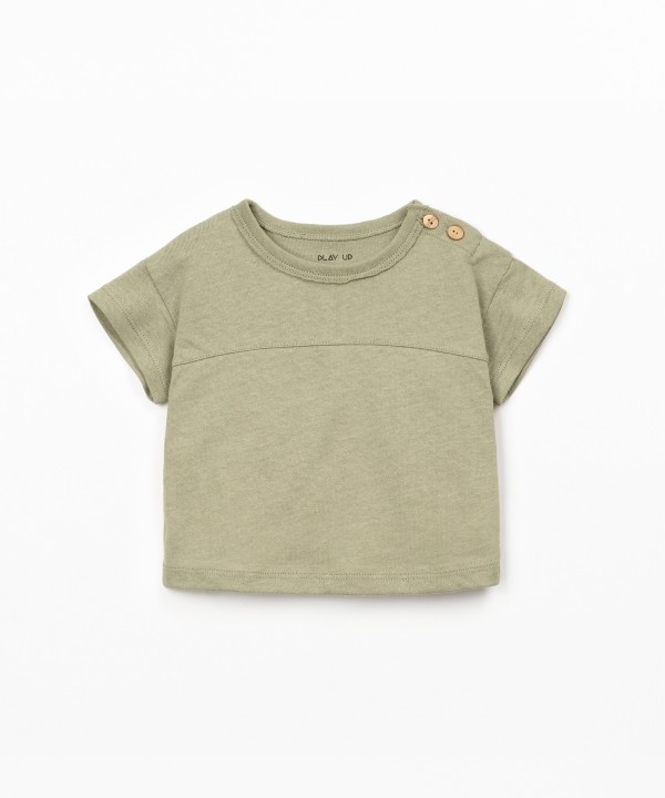 T-shirt com mistura de fibras naturais