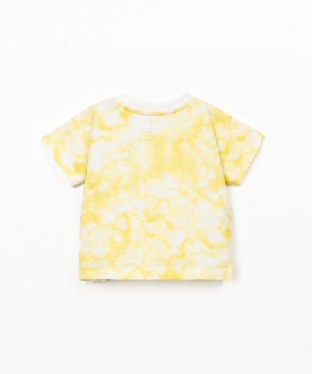T-shirt con stampa tie-dye