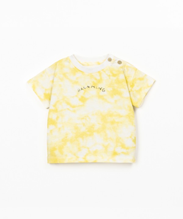 T-shirt com estampado tie dye