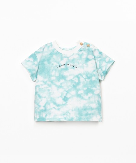 T-shirt with tie dye print