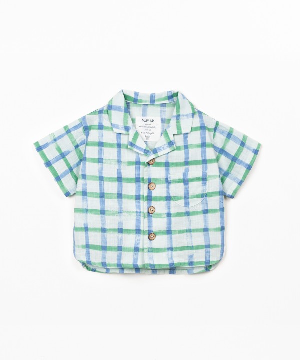 Camisa de teciso com fibras naturais