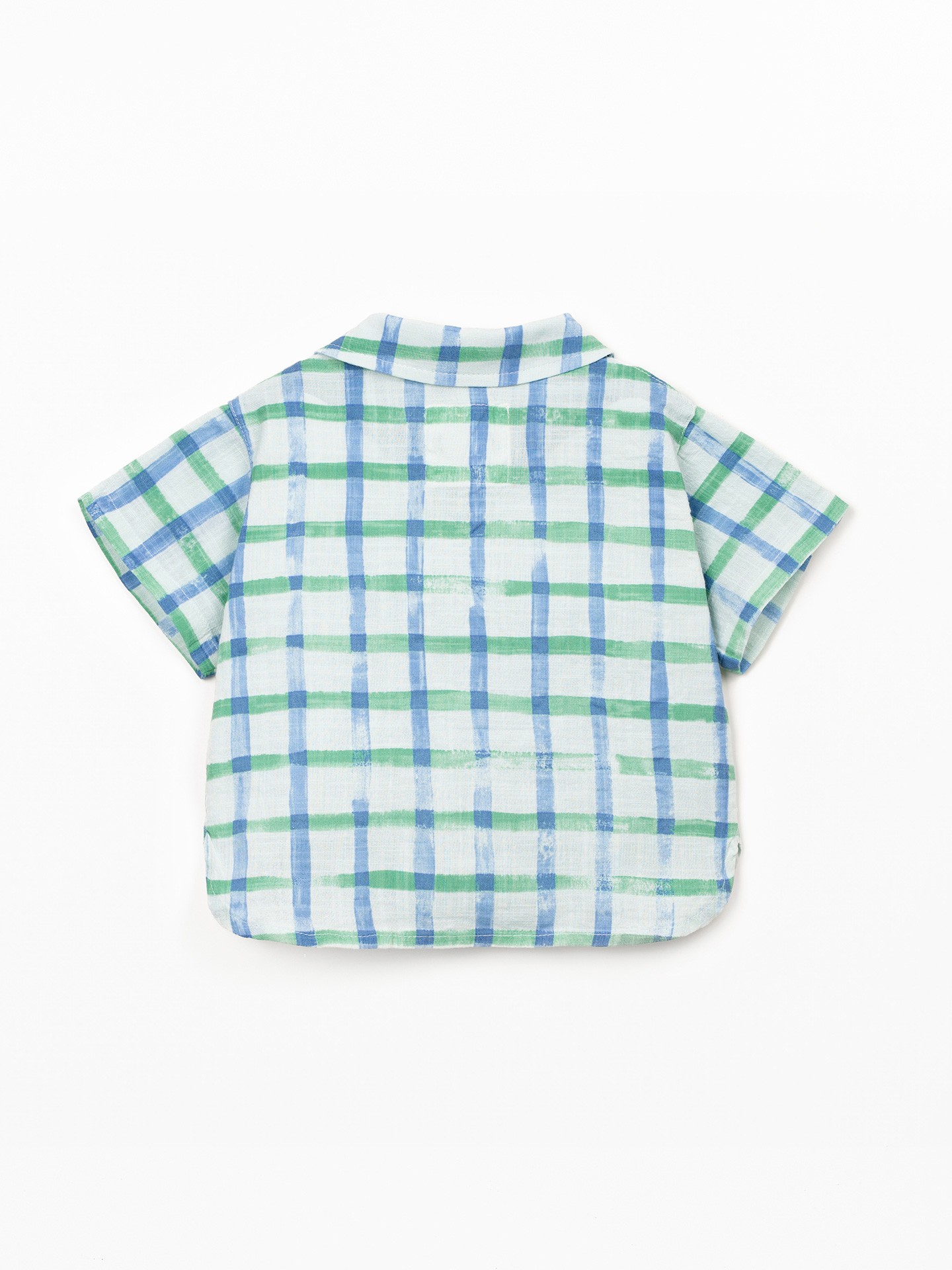 Camisa de teciso com fibras naturais