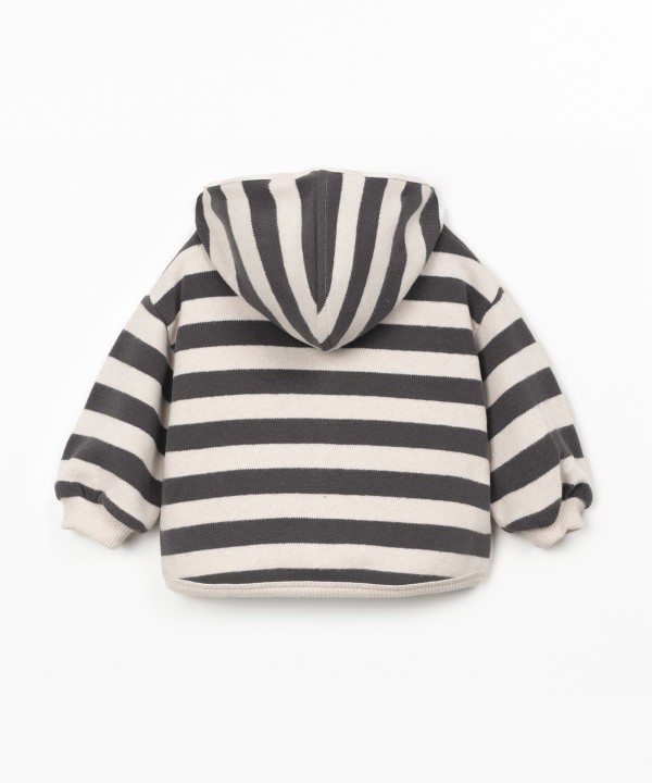 Hooded jacket with striped pattern