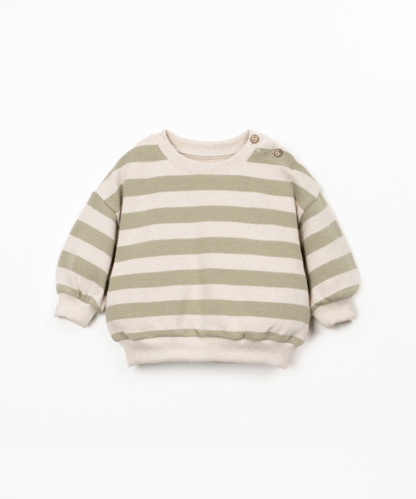 Camisola com mistura de fibras naturais e fibras recicladas