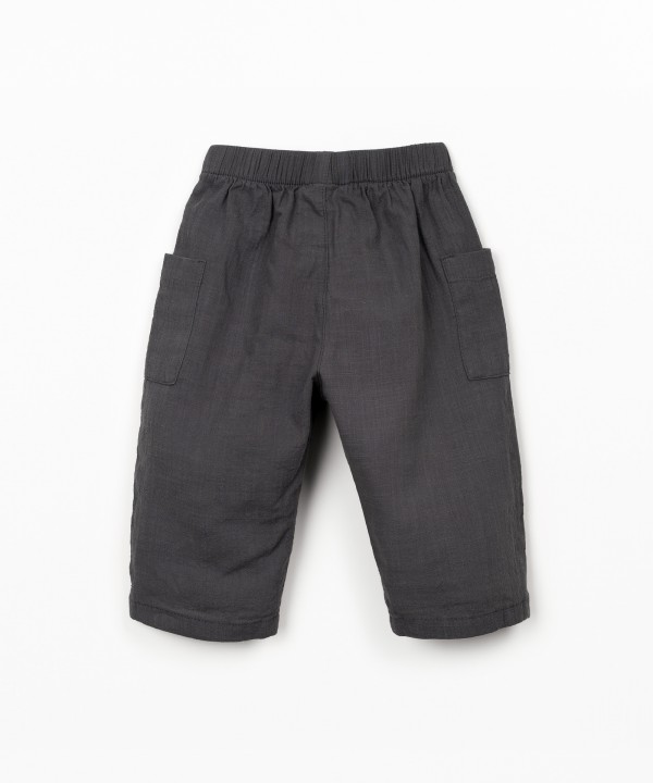 Calça de tecido em algodão orgânico