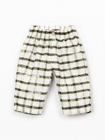 Fabric trousers with natural fibers