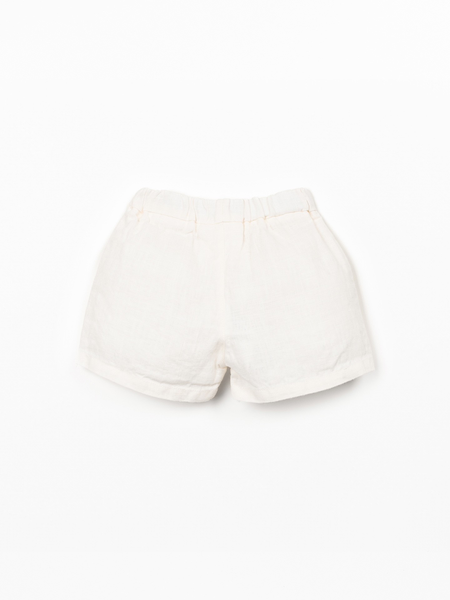 Calção de tecido em linho