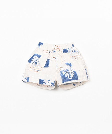 Fabric shorts with monstera print