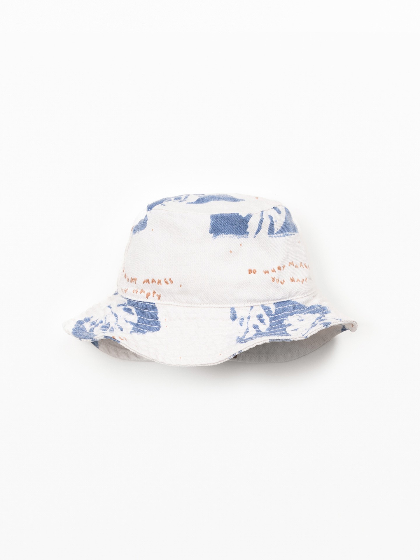 Sombrero con estampado de monstera