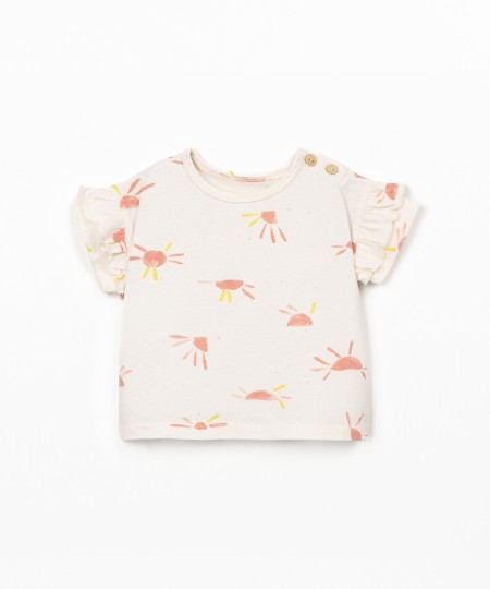 T-shirt anti-UV com mistura de fibras recicladas e fibras naturais