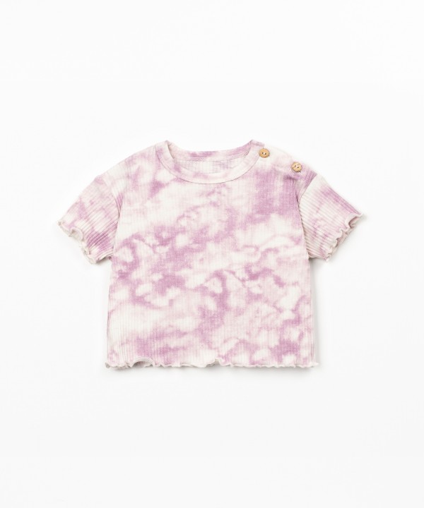 T-shirt with tie dye print