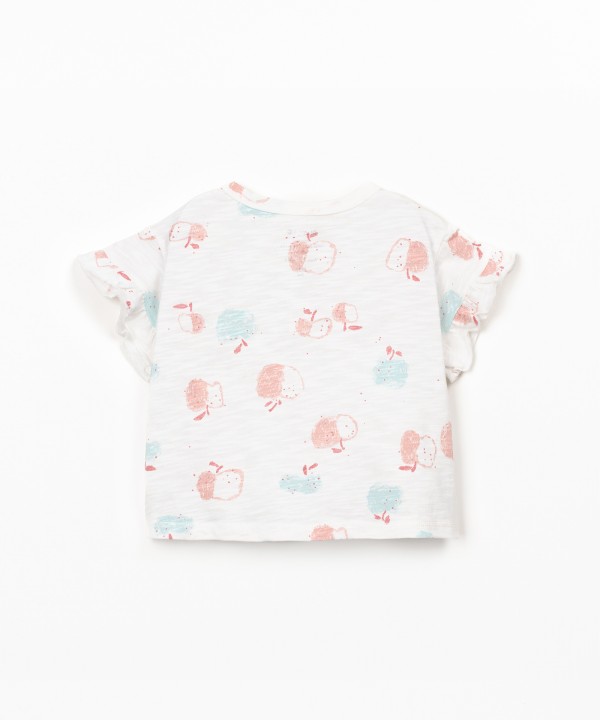 T-shirt com encaixe de folho na manga