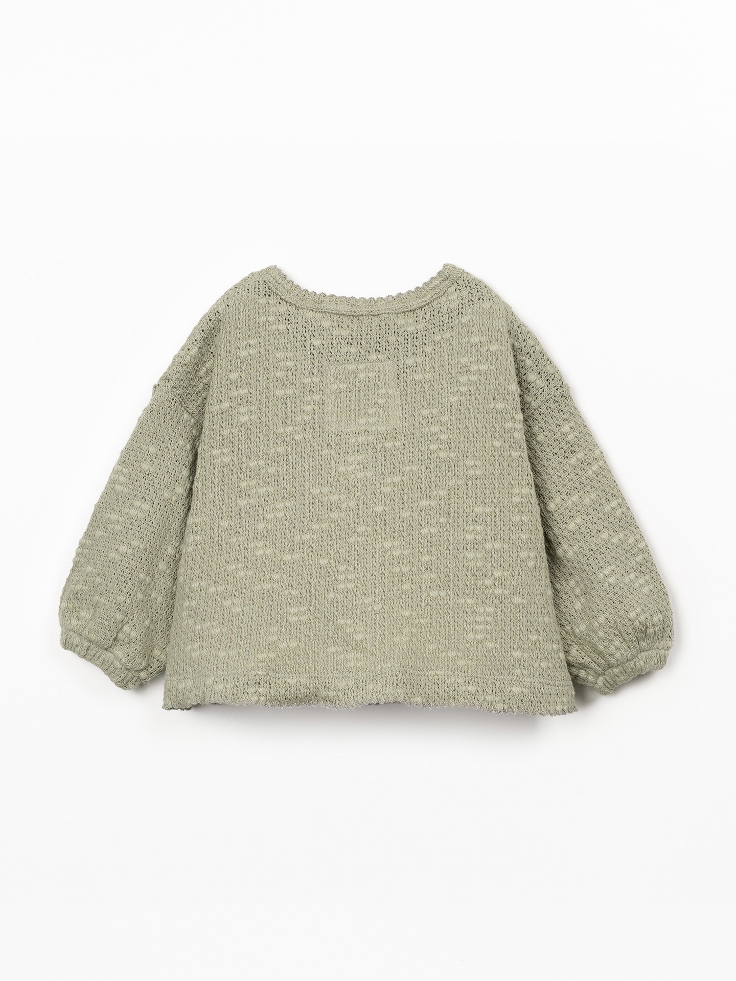 Knit jacket with Re(Play) yarn