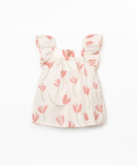 Vestido de tecido com estampado de tulipas