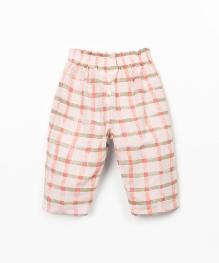 Calça com estampado xadrez