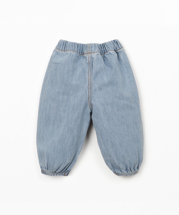 Denim pants with pocket