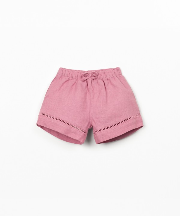 Linen shorts with lace detail