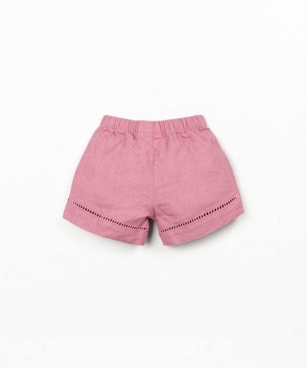 Linen shorts with lace detail