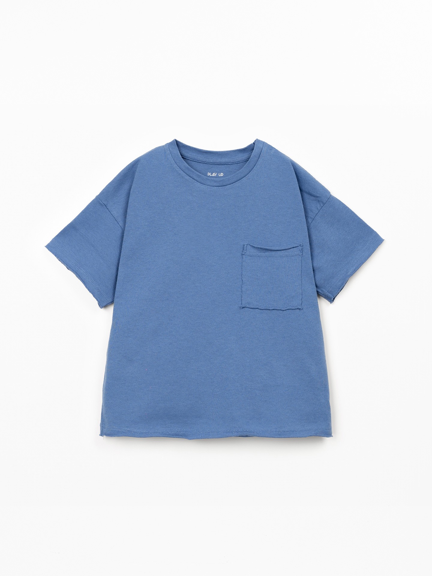 T-shirt com bolso no peito