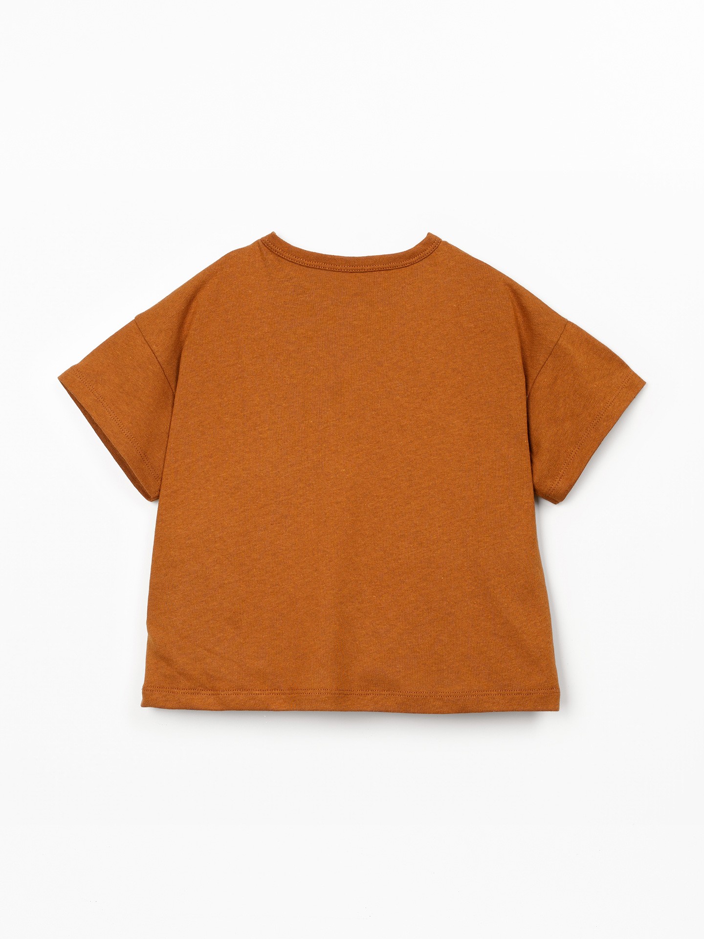 T-shirt de malha em algodão orgânico e linho