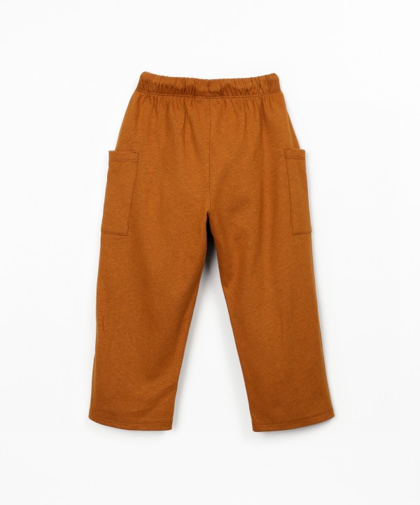 Trousers in organic cotton and linen blend