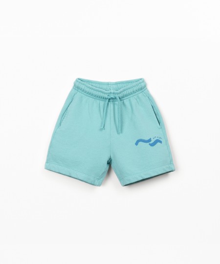 Shorts with front print