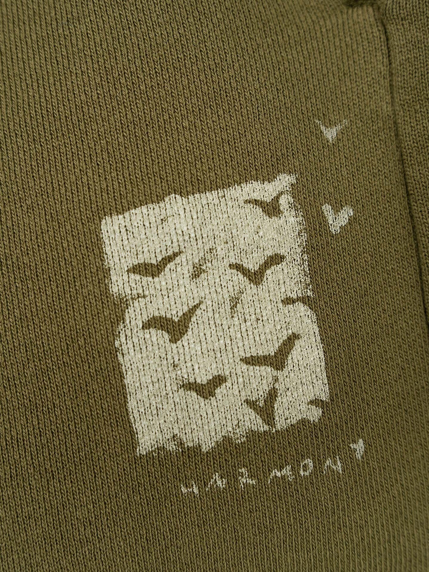 Calção com desenho à frente