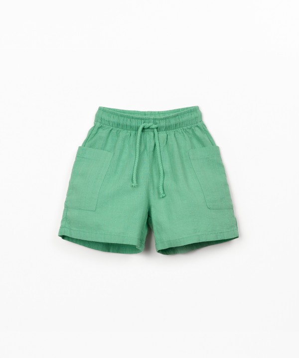 Fabric shorts with adjustable drawstring