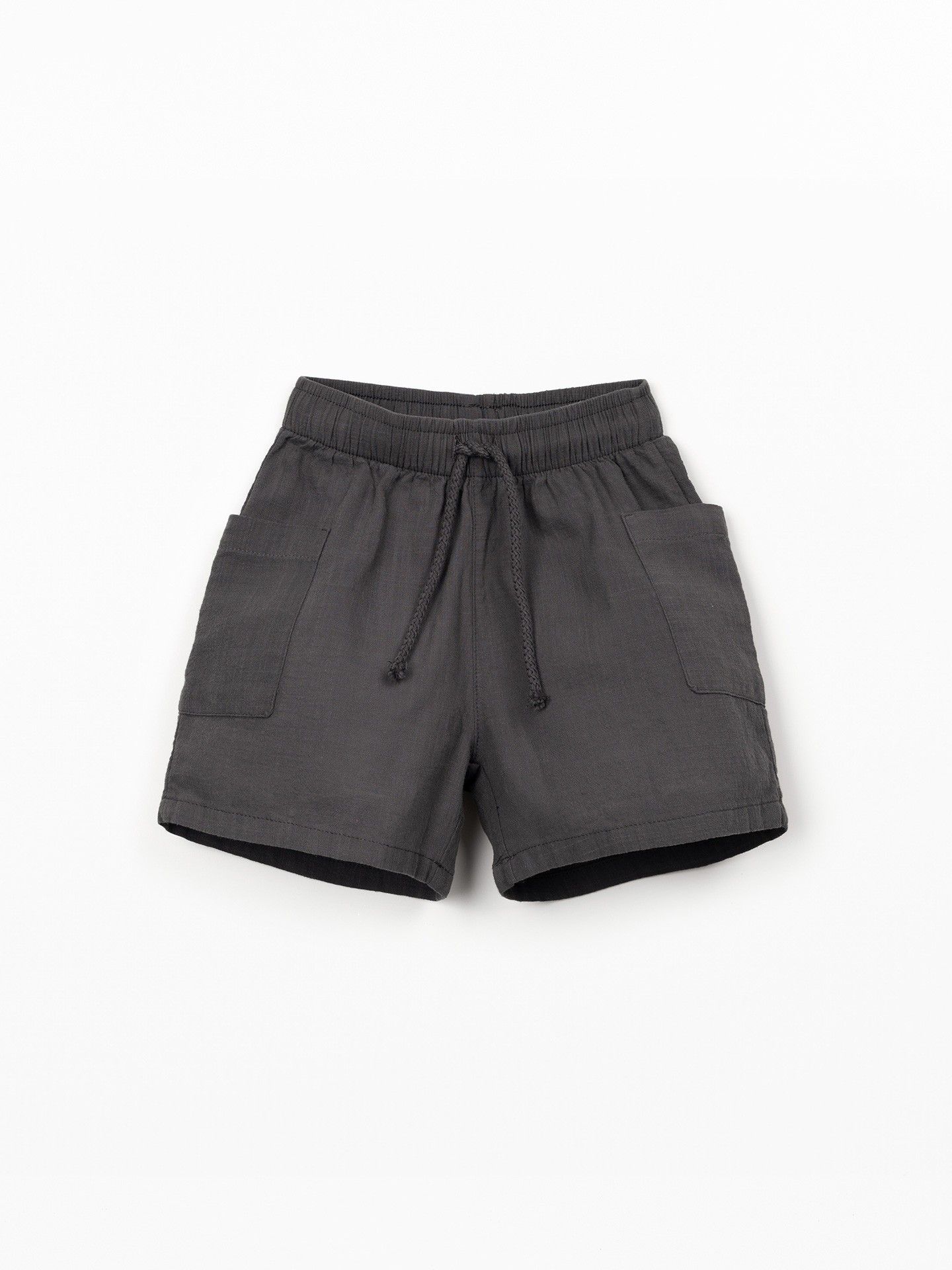 Calção de tecido com cordão ajustável