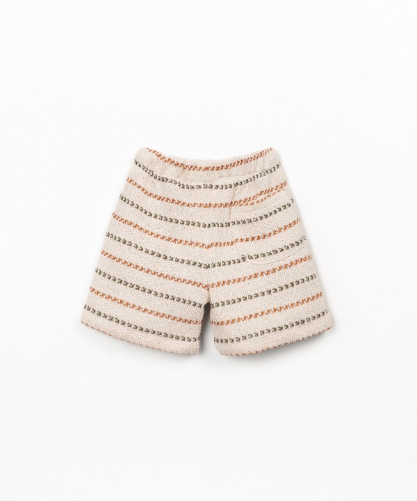 Shorts with recycled fibers
