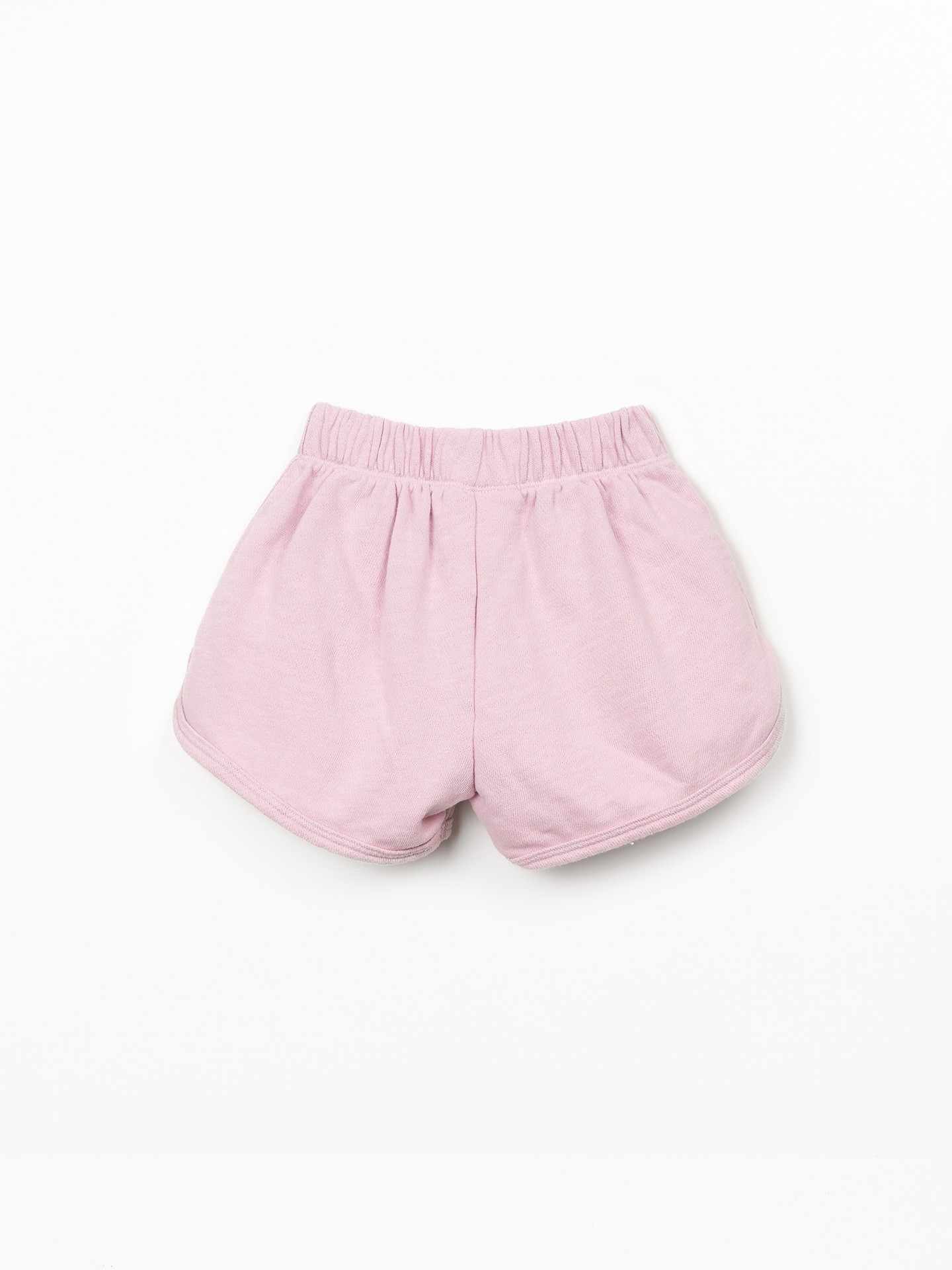 Shorts in natural fiber blend