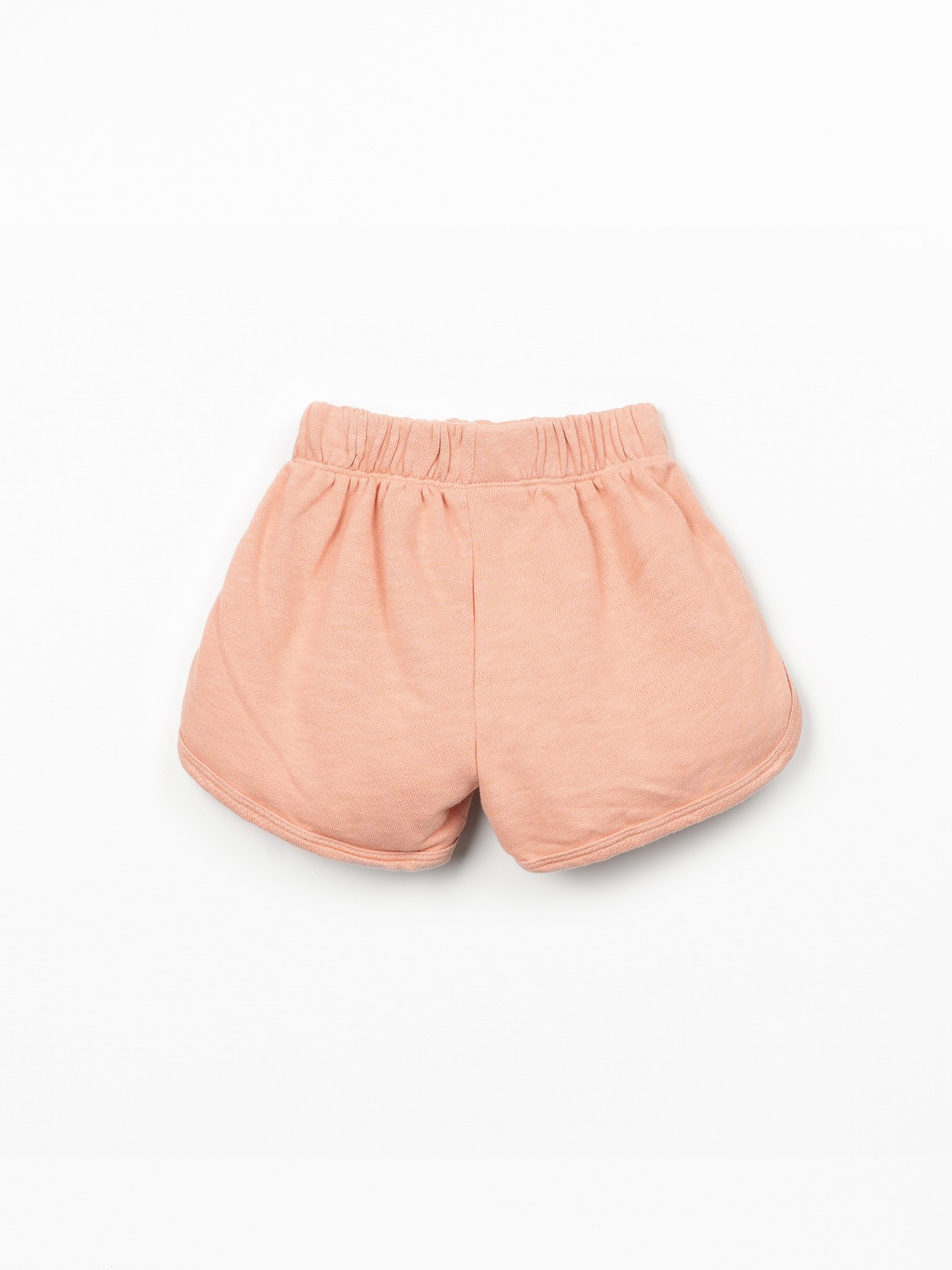 Shorts in natural fiber blend