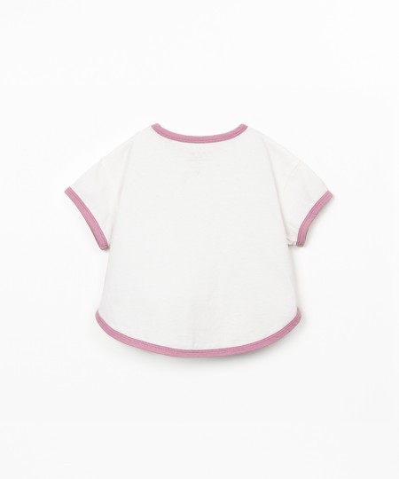 T-shirt com fibras naturais