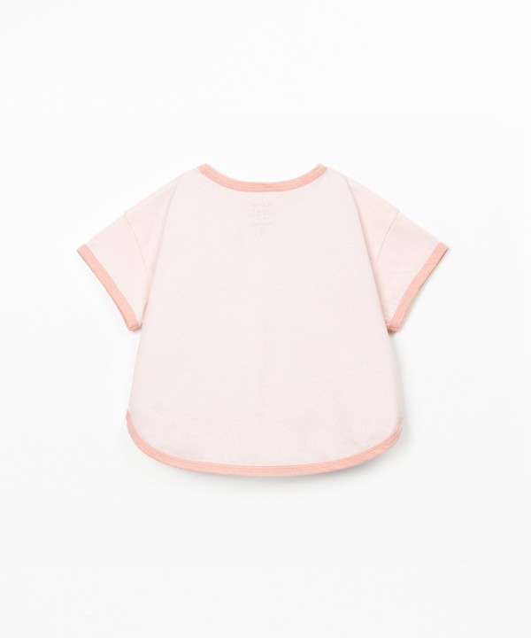 T-shirt made of natural fibers