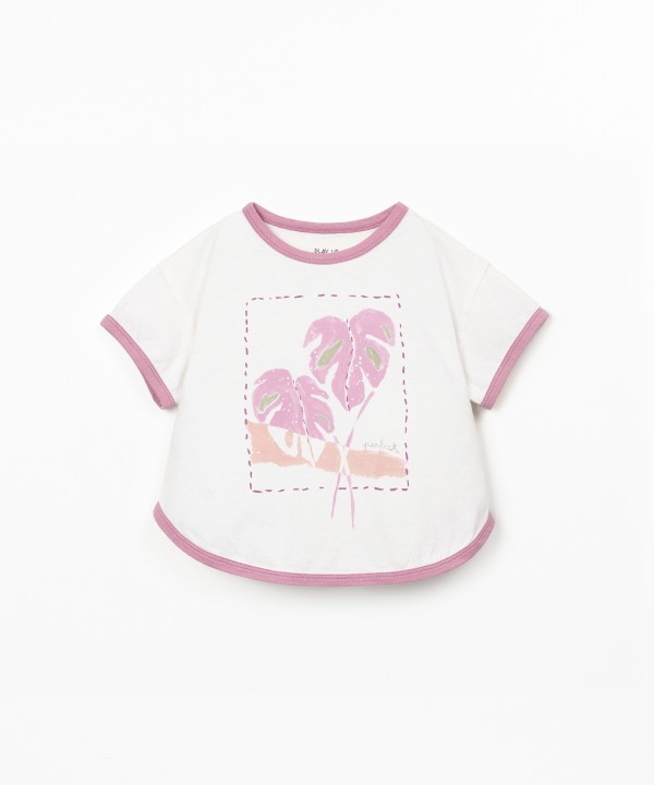 T-shirt with natural fibers