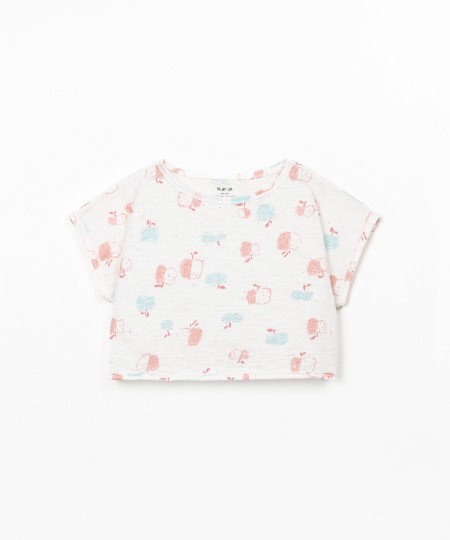 Wide neckline T-shirt