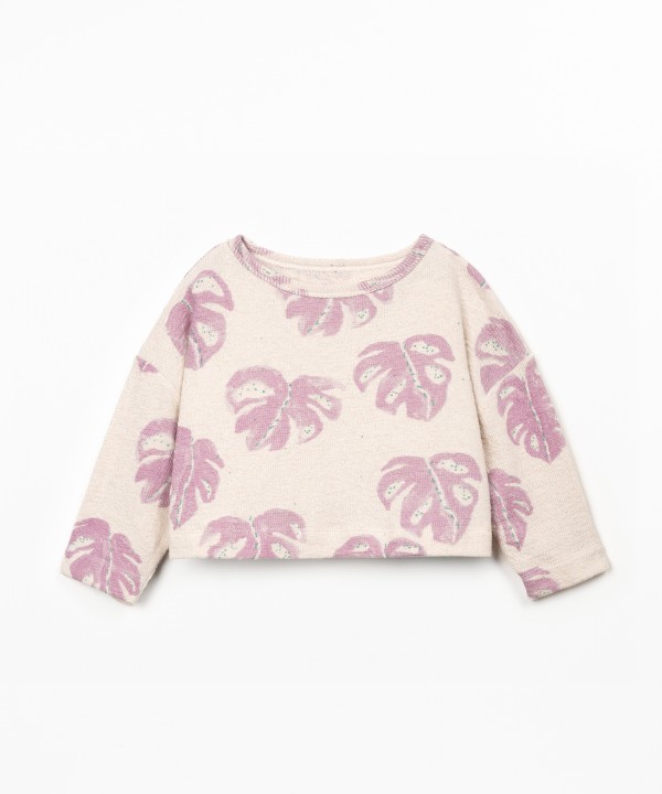 Sweatshirt with wide neckline