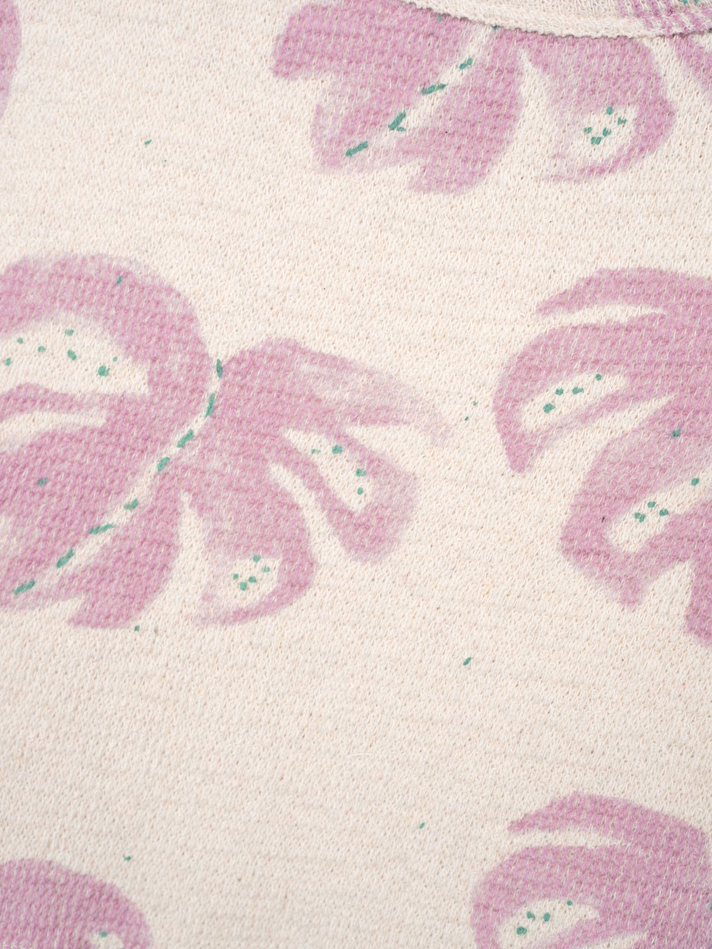 Sweatshirt with wide neckline