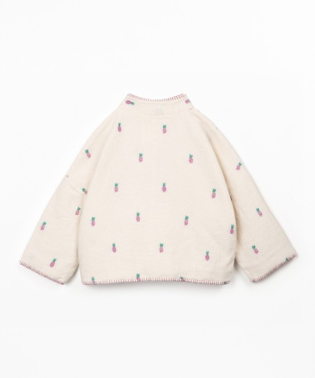 Casaco em tecido com forro interior