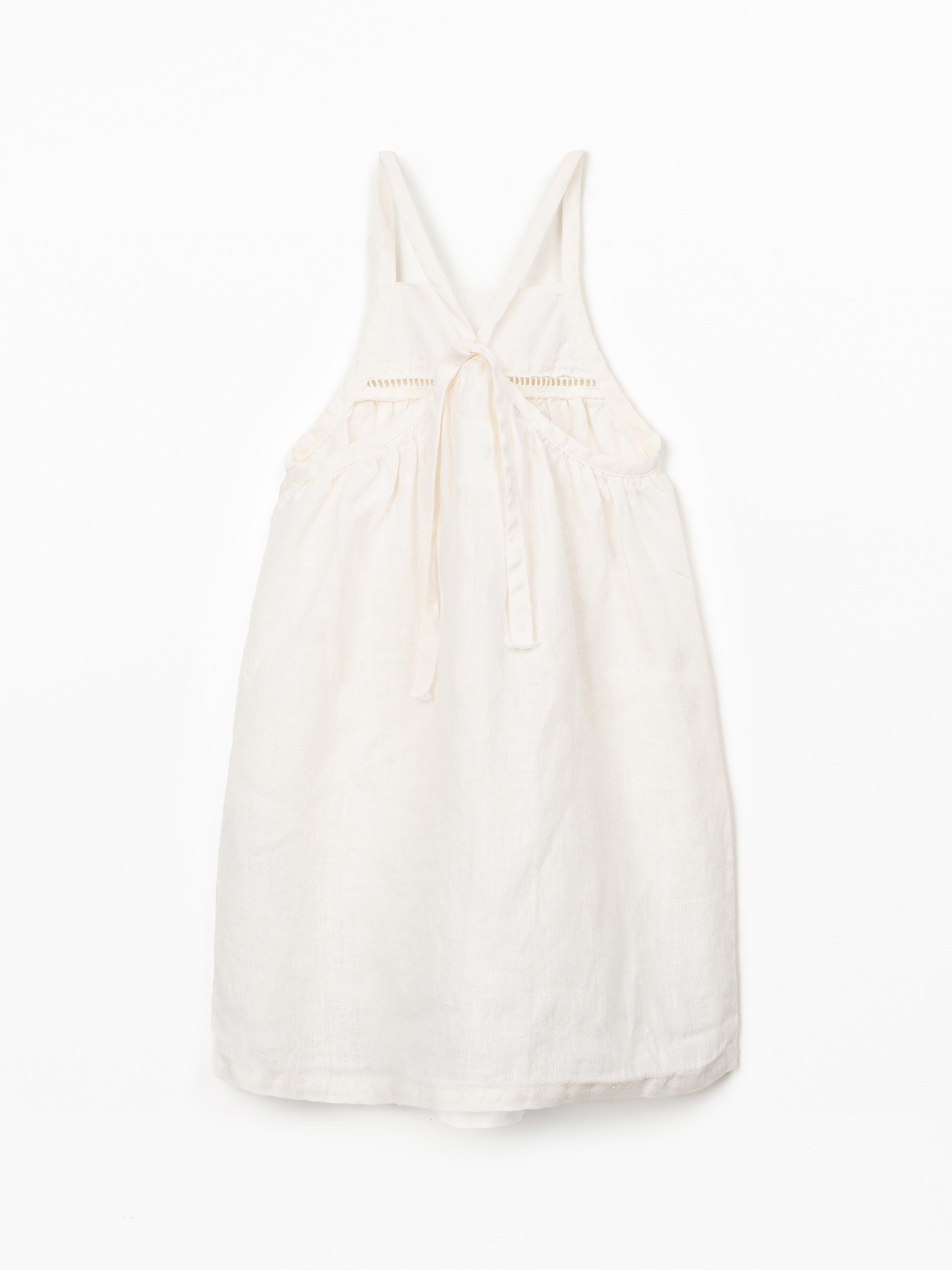 Vestido de tecido em linho