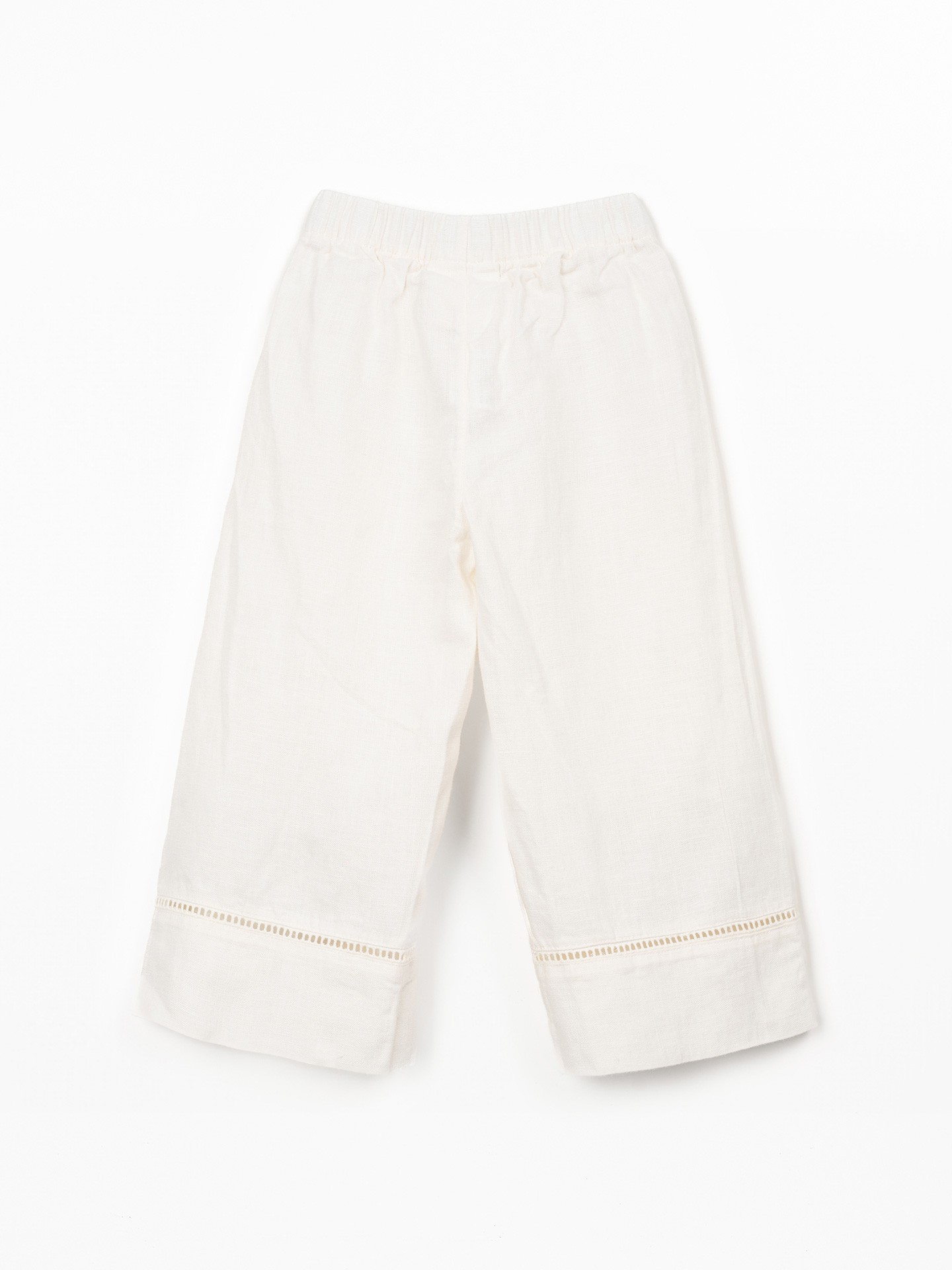 Calça em linho com cinto elástico