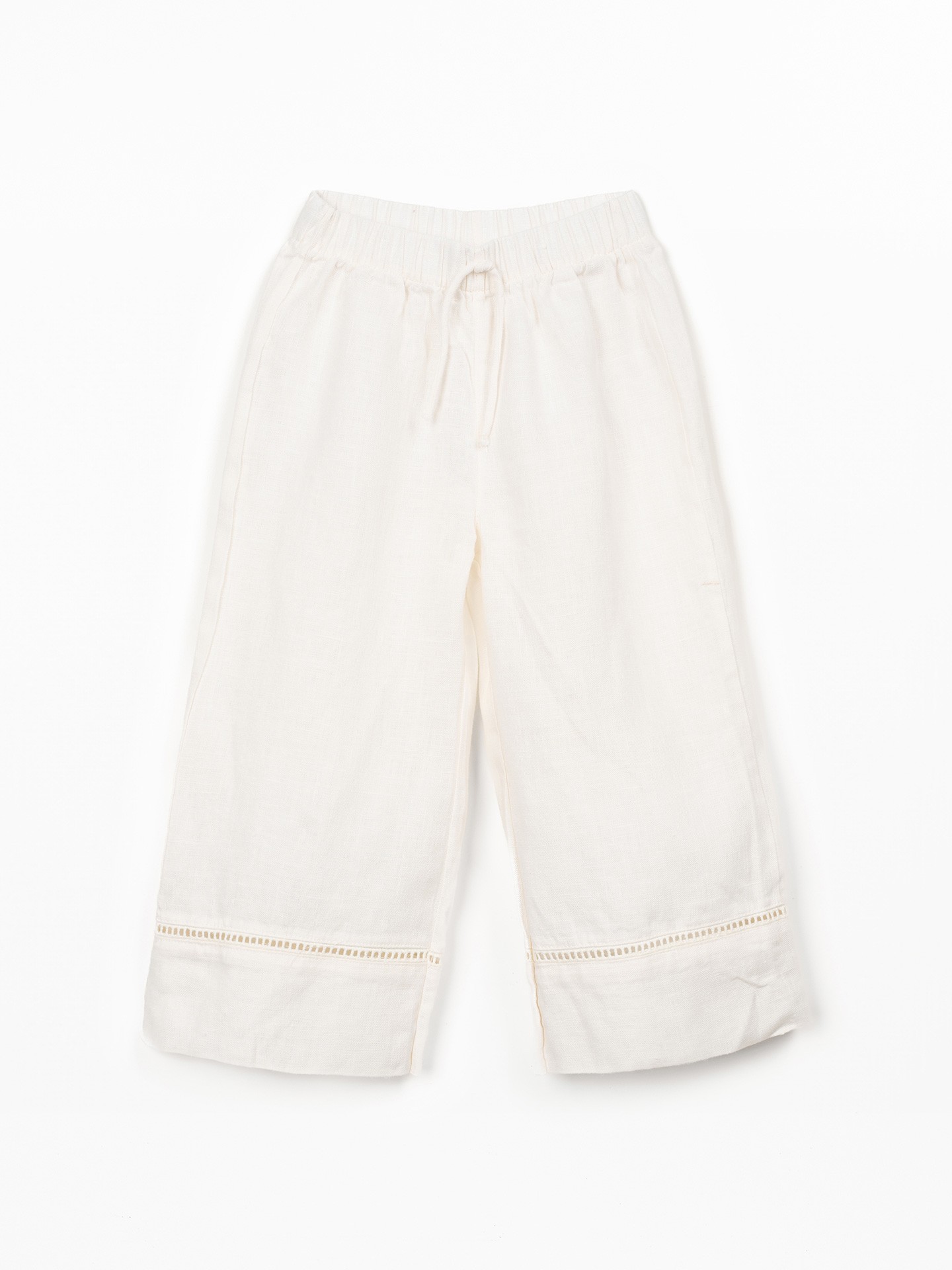 Calça em linho com cinto elástico