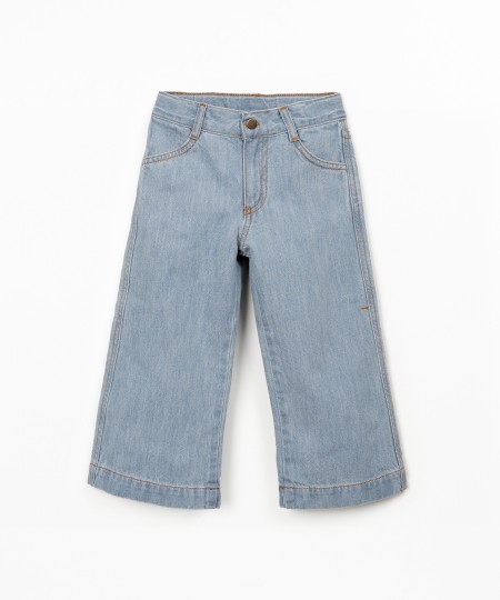 Trousers with pockets and adjustable belt