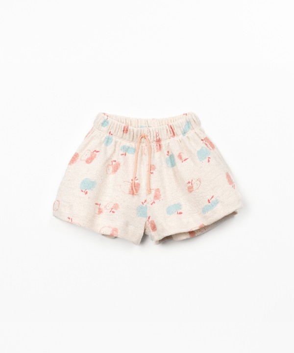 Apple print shorts