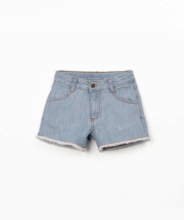 Cotton denim shorts with pockets